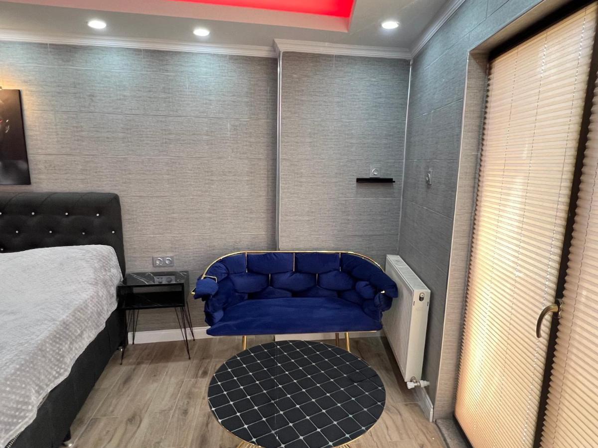 Levent Palace Otel stdyo Istanboel Buitenkant foto