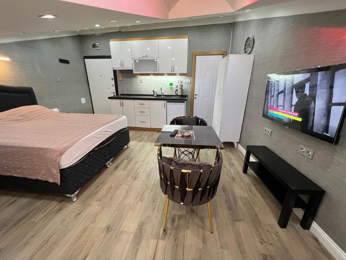 Levent Palace Otel stdyo Istanboel Buitenkant foto